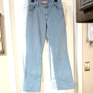 Levi's Blue Y2K 550 Boot cut Leg Jeans Classic Style (10L) EUC.